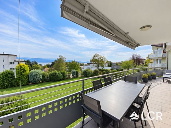 Magnifique appartement meublé de 4,5 pièces - Terrasse - Vue lac 2