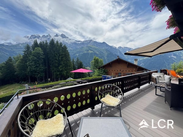 Magnifique chalet de 7.5P avec vue panoramique et cadre idylllique 6