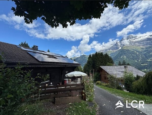 Magnifique chalet de 7.5P avec vue panoramique et cadre idylllique 5