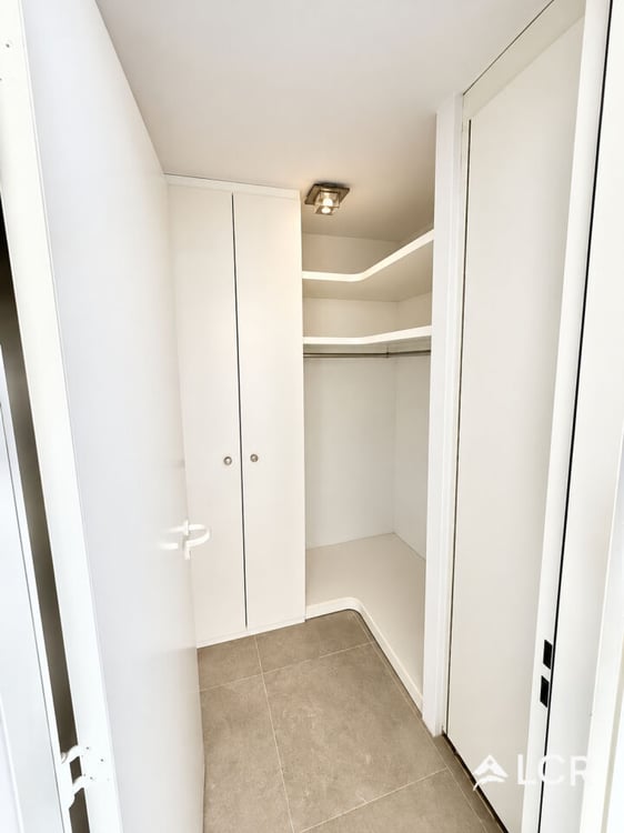 Bel appartement de 2p, au coeur de la vieille ville de Genève 3