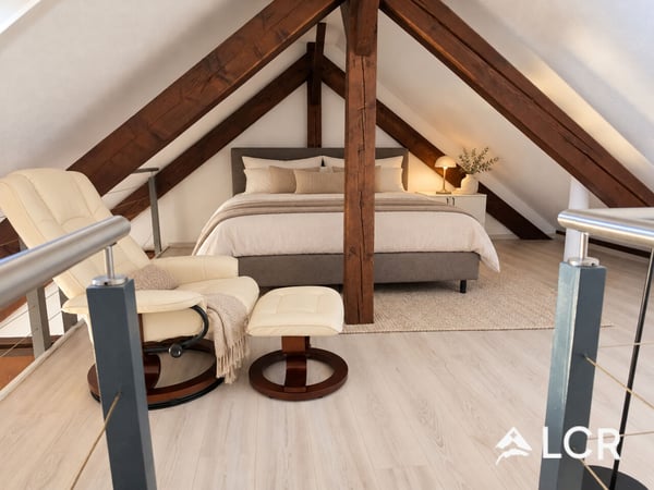 Beau duplex partiellement meublé de 2.5p à Lausanne 6