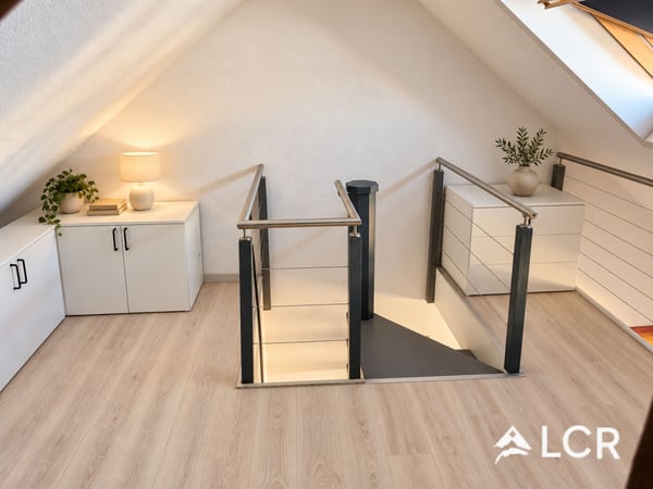 Beau duplex partiellement meublé de 3.5p à Lausanne 8