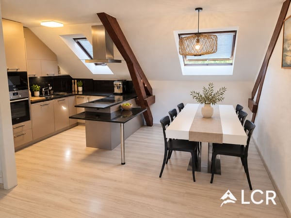 Beau duplex partiellement meublé de 3.5p à Lausanne 4