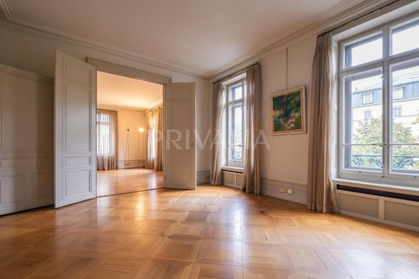 Superbe hôtel particulier au coeur du quartier de l'Église Russe 3