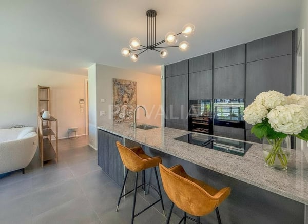 Élégant 1 pièces avec terrasse privative au coeur de Chambésy 1