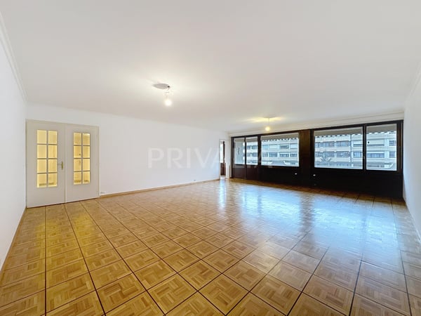 Bel appartement traversant au coeur de Florissant 1