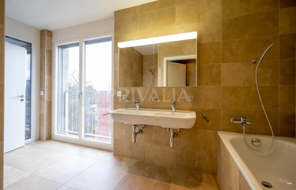 Appartement exceptionnel contemporain de 7 pièces 4