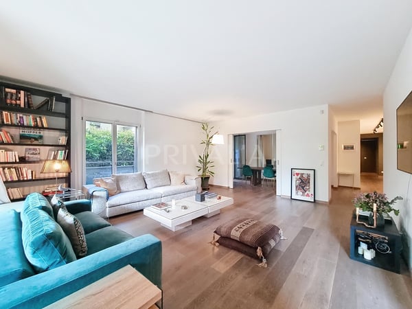 Bel appartement contemporain meublé en rez-de-chaussée avec terrasses 1