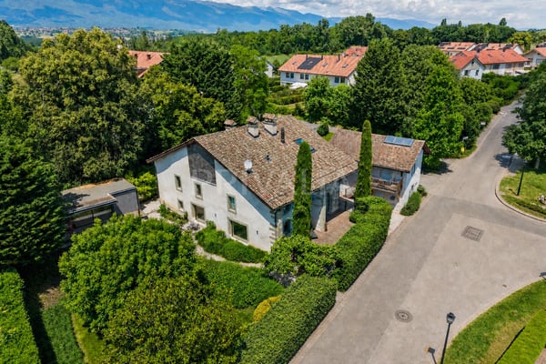 Unique : Élégant domaine alliant authenticité et design contemporain 5