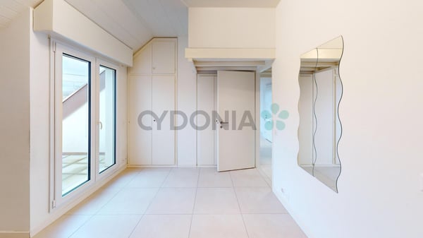 Charmant attique avec vue dégagée 3