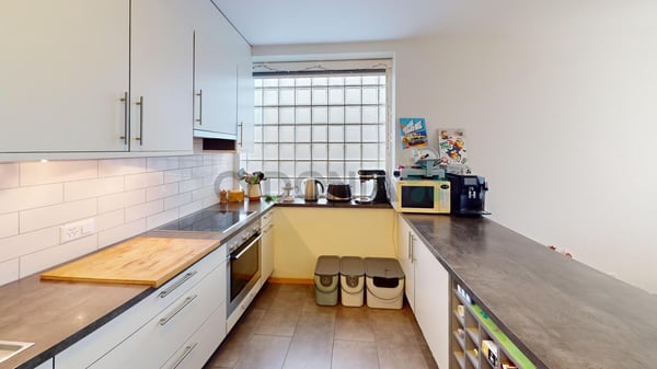 Sublime attique traversant de 1 pièces avec terrasse 4