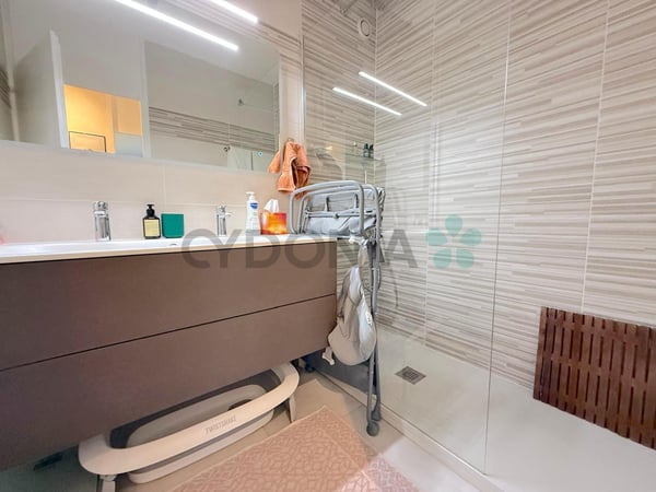 Appartement 1 pièces traversant à Grand-Lancy 10