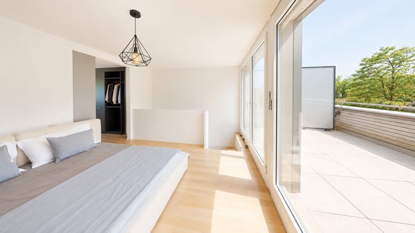 Exclusivité Belle maison mitoyenne de 135 m²,sur trois étages, en zone résidentielle d'Aire. 5