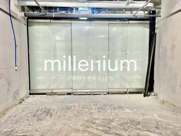 Arcade en ville avec emplacement exceptionnel 2