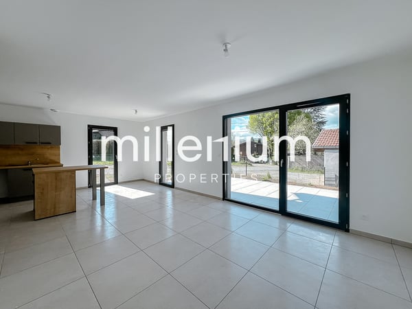 Villa neuve mitoyenne avec jardin (FRANCE) 5