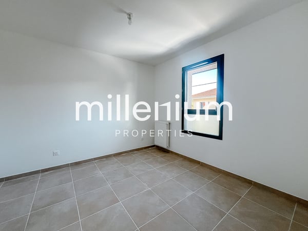 Villa neuve mitoyenne avec jardin (FRANCE) 11