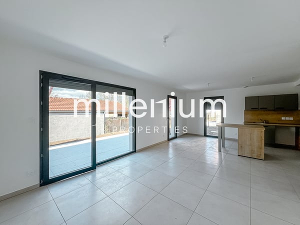 Villa neuve mitoyenne avec jardin 7