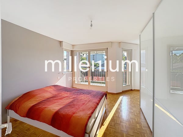 Villa mitoyenne avec piscine au coeur de Plan-les-Ouates 5