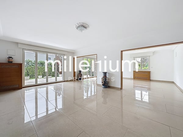 Propriété d'exception aux portes des Organisations Internationales 6