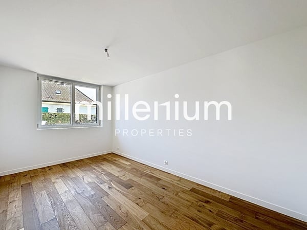 Villa mitoyenne moderne avec studio indépendant 5