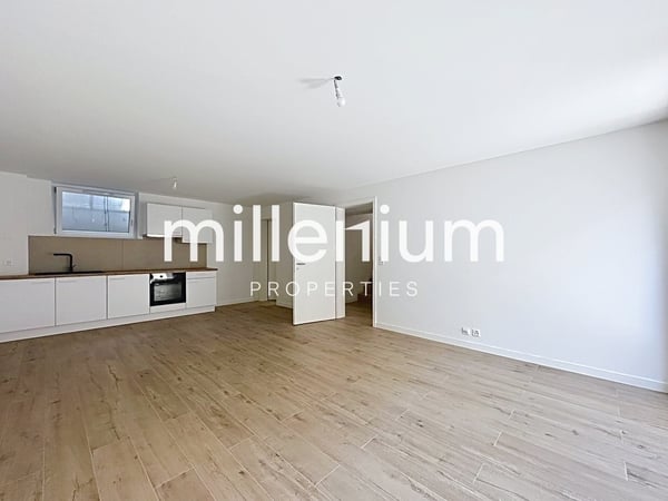 Villa mitoyenne moderne avec studio indépendant 9