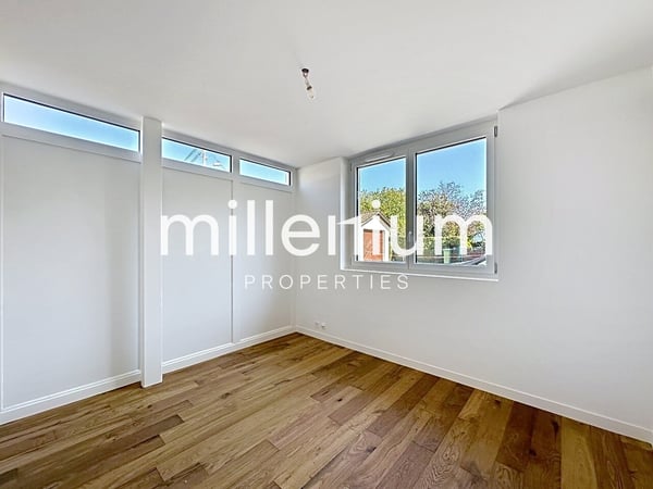 Villa mitoyenne moderne avec studio indépendant 10