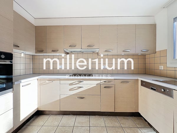 Villa avec jardin au coeur de Chambésy 3