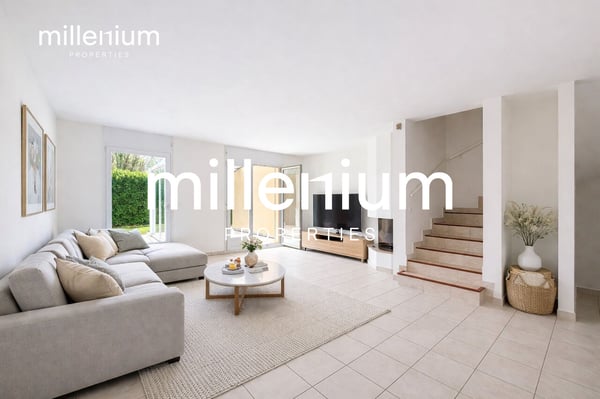 Family Home with Garden in Bellevue 2
