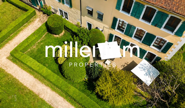 Appartement duplex de charme en rez-de-jardin au Château Barillet --Satigny 1