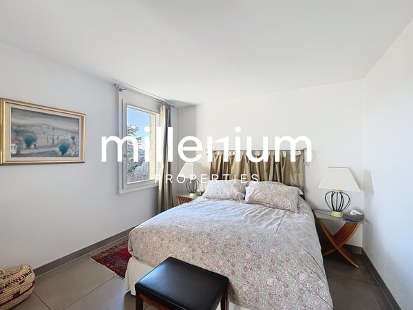 Bel appartement avec jardin et vue panoramique 8