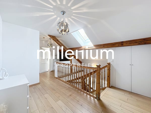 Magnifique villa avec jardin à deux pas du lac 9