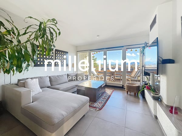 Bel appartement avec jardin et vue panoramique 2
