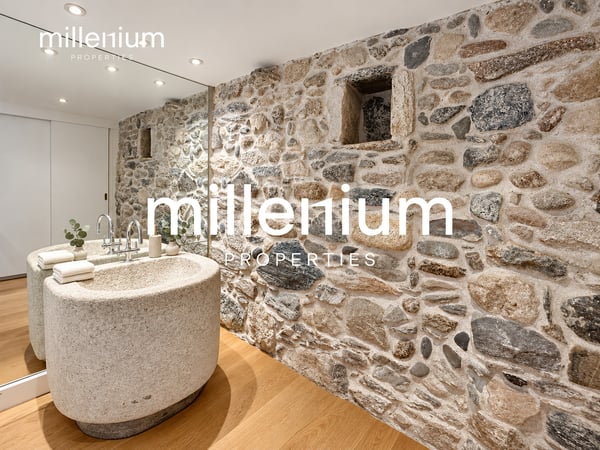 Exceptional 18th-Century Property with Indoor Swimming Pool, Wellness 10