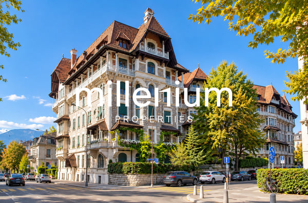 Appartement de prestige de 8P proche Eglise Russe 1