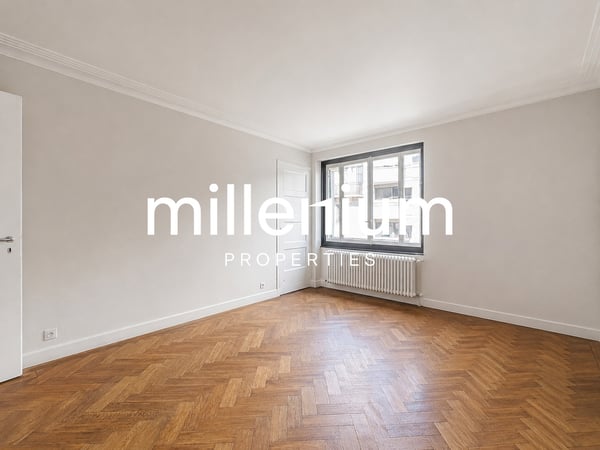 Appartement en SI avec balcon à proximité immédiate du lac 2