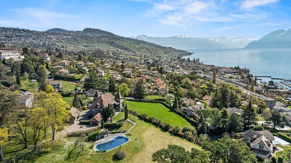 Château de Bochat Authentique et de nature familiale 12