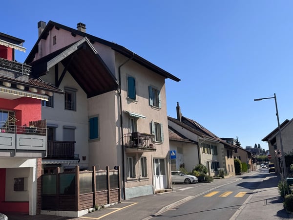 Immeuble d'habitation avec un local commercial au coeur de Bussigny 9