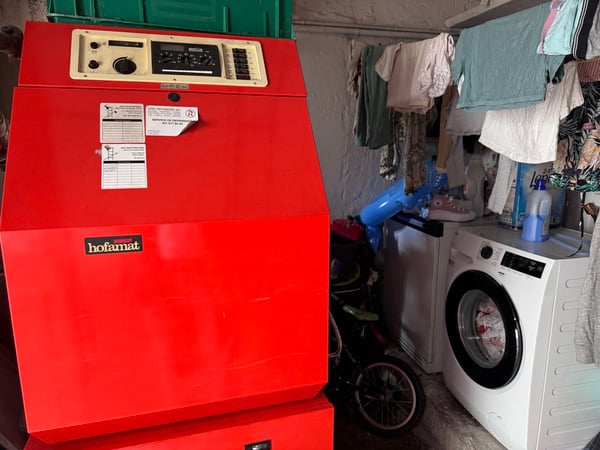 Immeuble d'habitation avec un local commercial au coeur de Bussigny 12