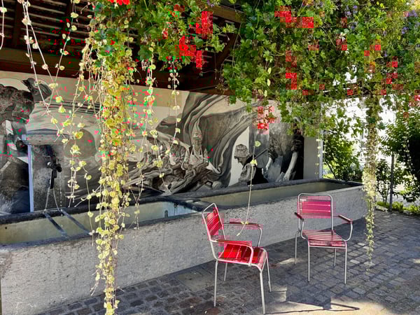 Immeuble d'habitation avec un local commercial au coeur de Bussigny 2