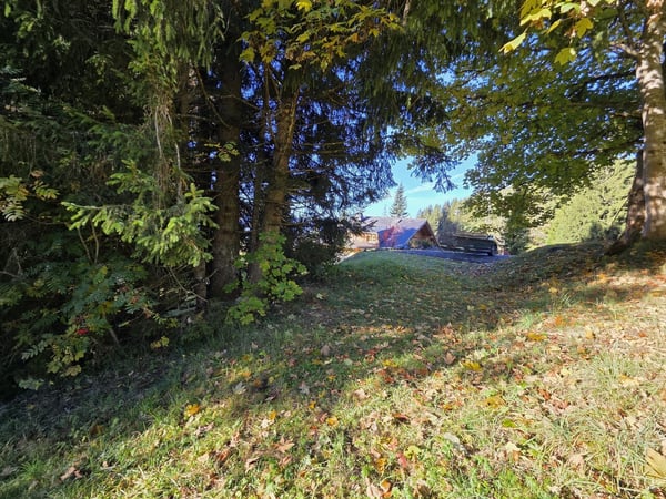 Parcelle constructible de 2044 m2 - Domaine de la Résidence 8