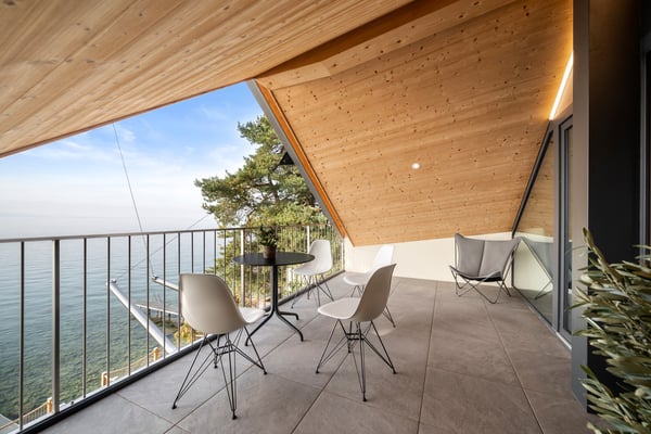 Deux appartements en PPE avec place d'amarrage et revenu locatif 2