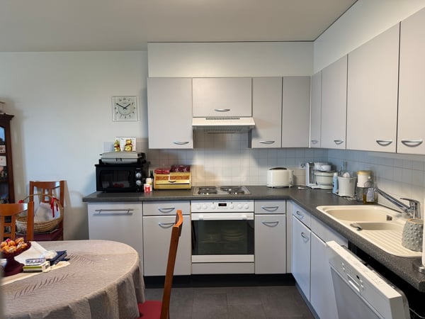 Appartement de 2,5 pièces + disponible aménagé de 50m2 6