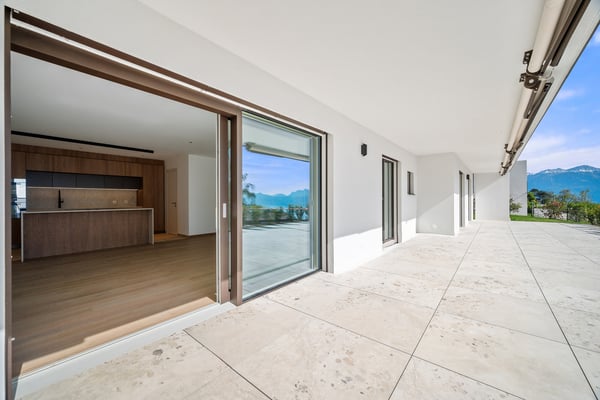 Appartement neuf avec grande terrasse et vue lac 4