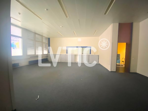 Bureaux, locaux de 260 m2 à louer à Ecublens 6