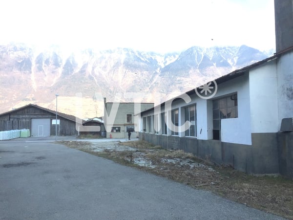 Bâtiment artisanal sur parcelle de 1805 m2 à vendre à Martigny 8