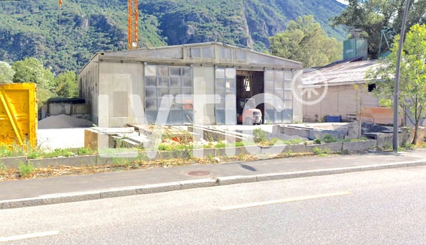 Dépôt de 430 m2 à louer à Vernayaz 2