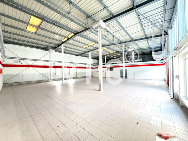 Locaux, commerce, atelier de 490 m2 à vendre à Granges - Sierre 5