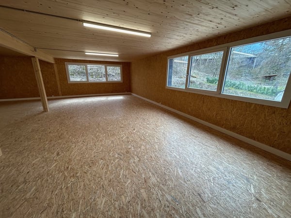 Local/dépôt n° 6 - Ch. de Plans-Praz 32 10