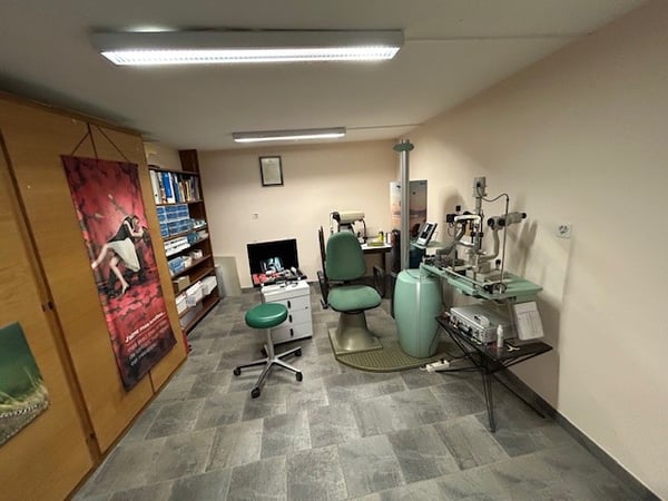 Local commercial à Grandson 9