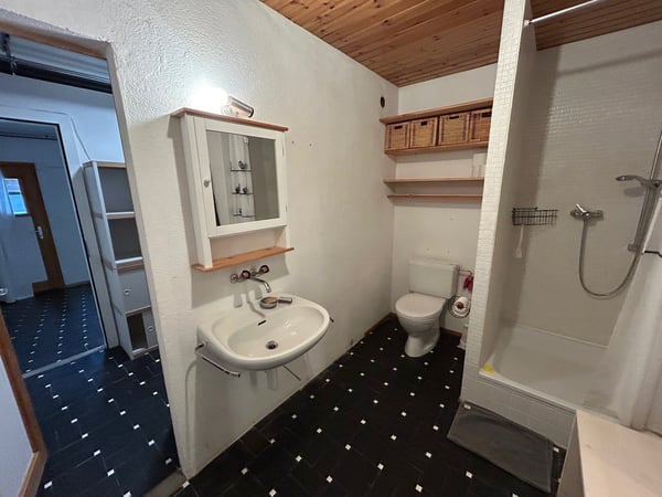 Charmant appartement 1 pièces à Juriens 9